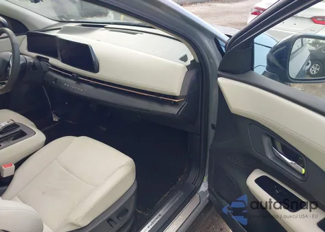 2024 Nissan Ariya Evolve+ z USA, uszkodzony, nr VIN JN1DF0BB4RM733269